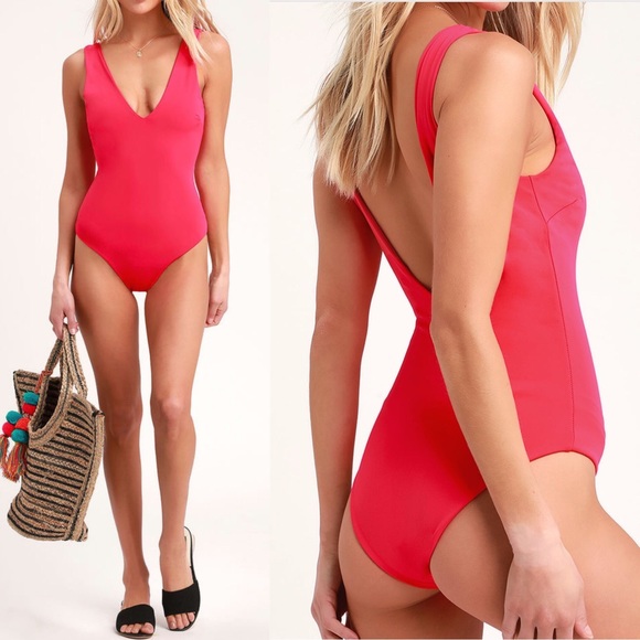 Lulus Other - 🆕 Lulu’s Fuschia One-Piece Swimsuit